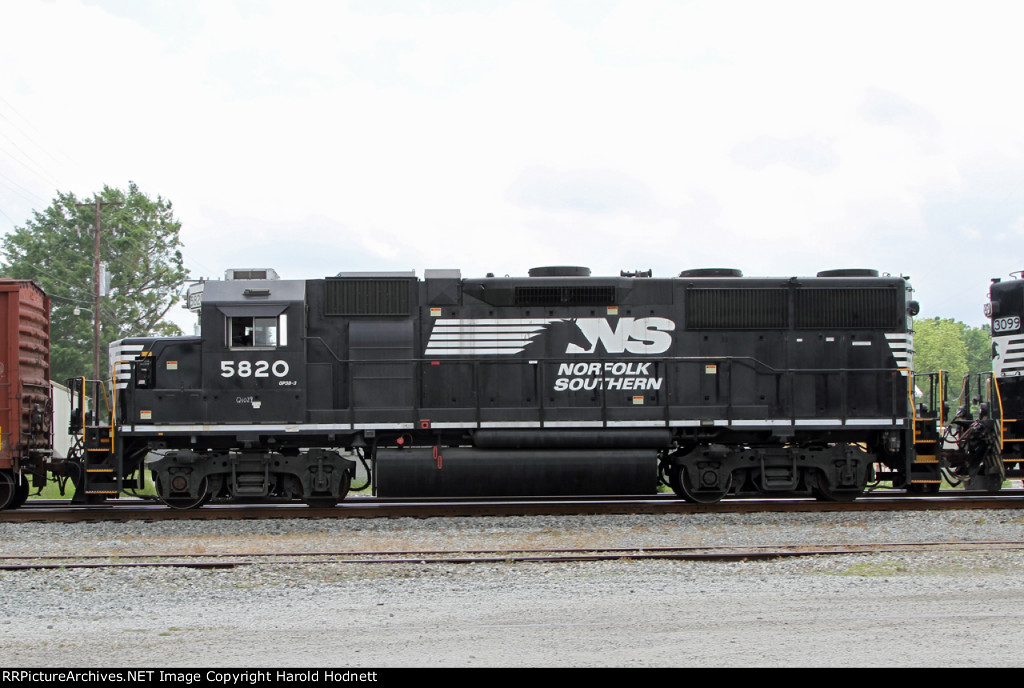 NS 5820